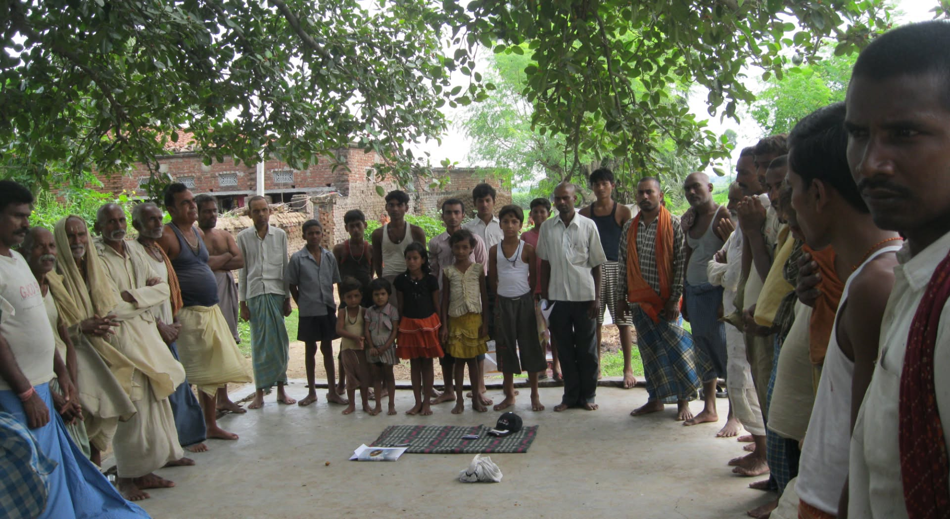 हम-निवासी परिवार